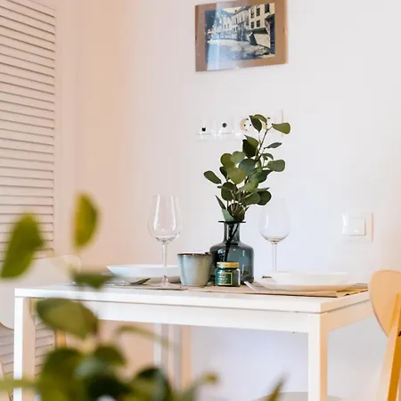 Heart Of The - Cozy In Prime Location Bukarest