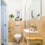 Heart Of The - Cozy In Prime Location * בוקרשט