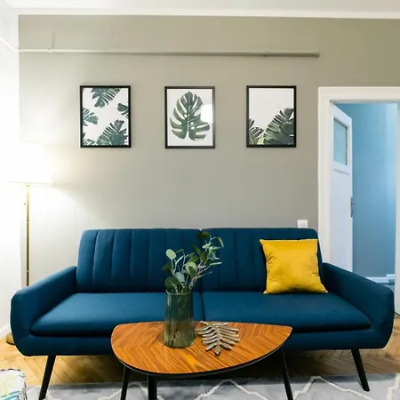 Apartment Heart Of The - Cozy In Prime Location