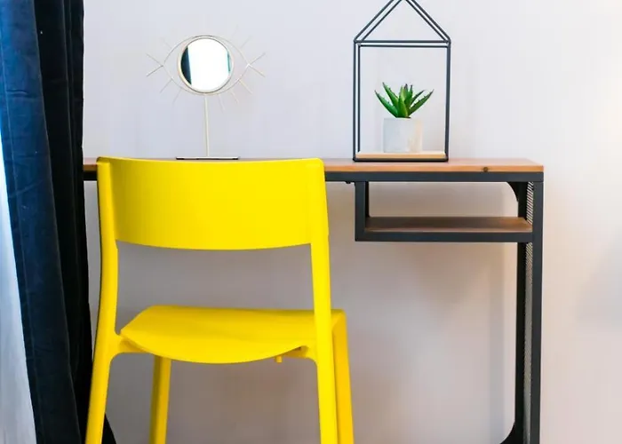 Heart Of The - Cozy In Prime Location Lejlighed