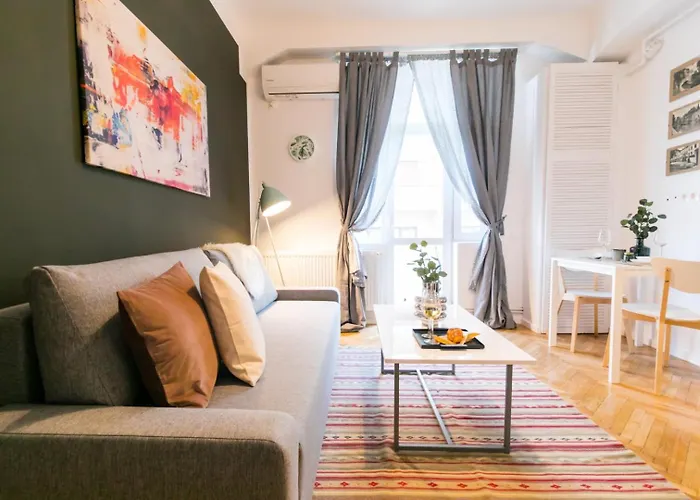 Lägenhet Heart Of The - Cozy In Prime Location